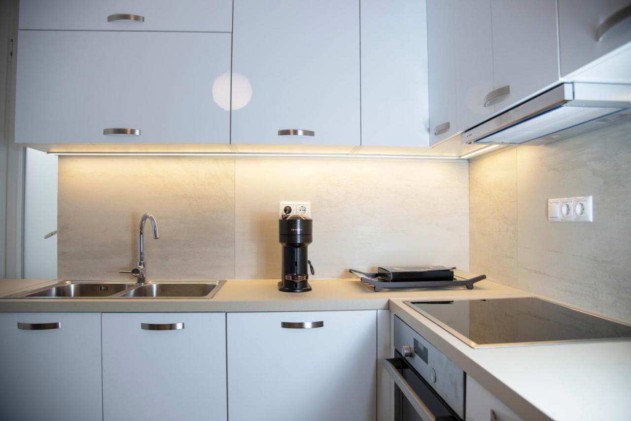 Marianna'S Stylish Brand New Apt In The Heart Of Aten Exteriör bild